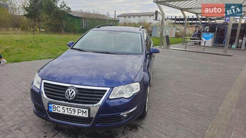 Volkswagen Passat 2010