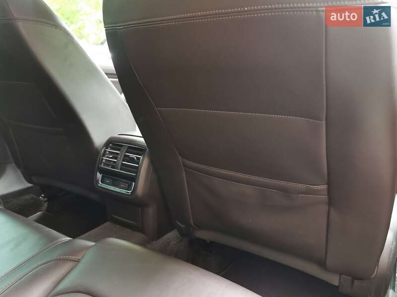 Универсал Volkswagen Passat 2016 в Днепре