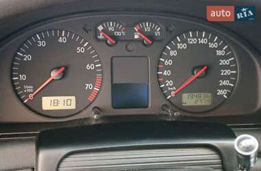 Універсал Volkswagen Passat 2000 в 