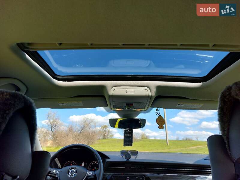 Седан Volkswagen Passat 2020 в Устиновке