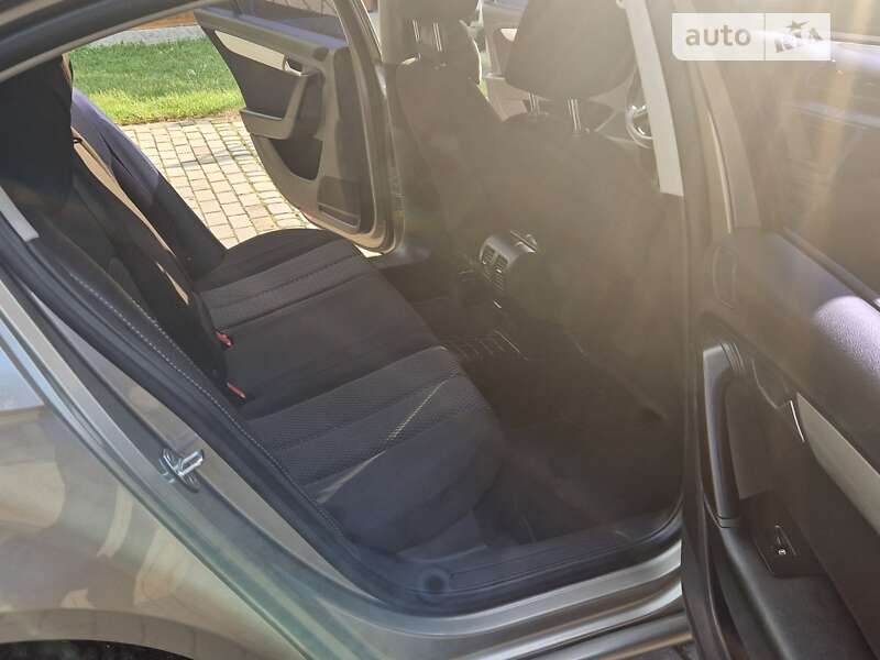 Седан Volkswagen Passat 2012 в Тернополе фото 11 Седан Volkswagen Passat 2012 в Тернополе