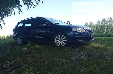 Универсал Volkswagen Passat 2006 в Лановцах