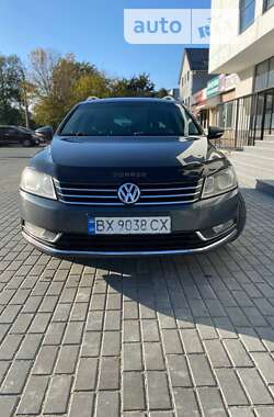 Универсал Volkswagen Passat 2011 в Хмельницком