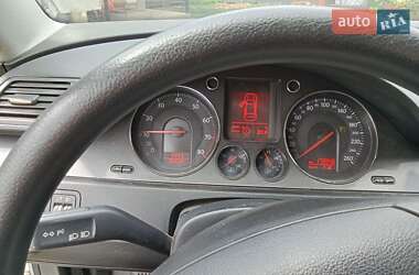Універсал Volkswagen Passat 2006 в 