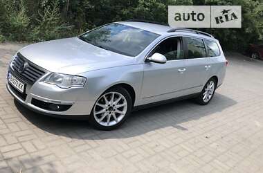 Універсал Volkswagen Passat 2008 в Черкасах