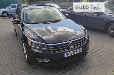 Седан Volkswagen Passat 2016 в Львове