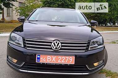 Универсал Volkswagen Passat 2012 в Покровском