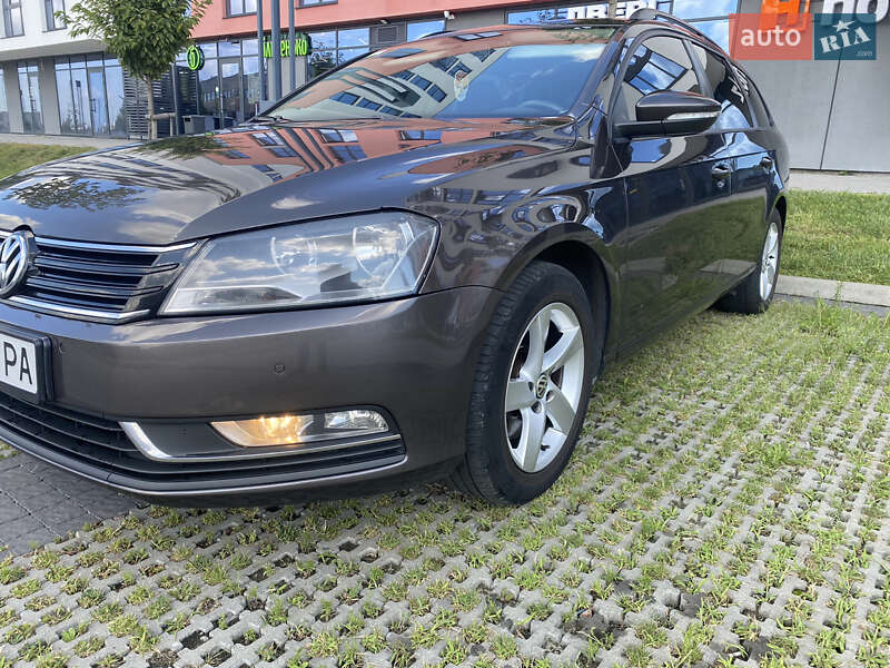Универсал Volkswagen Passat 2014 в Львове
