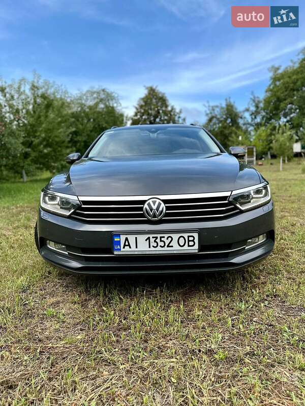 Универсал Volkswagen Passat 2015 в Украинке