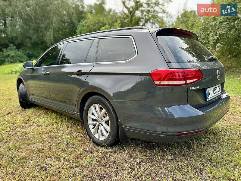 Универсал Volkswagen Passat 2015 в Украинке