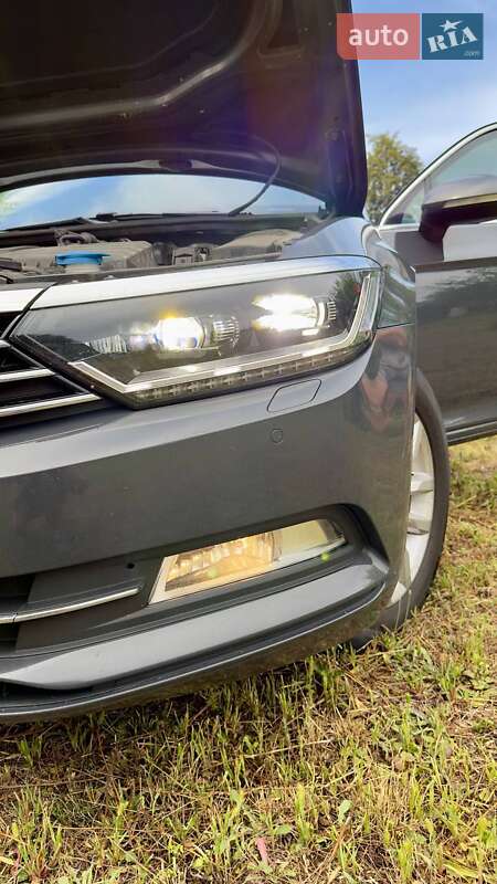 Универсал Volkswagen Passat 2015 в Украинке