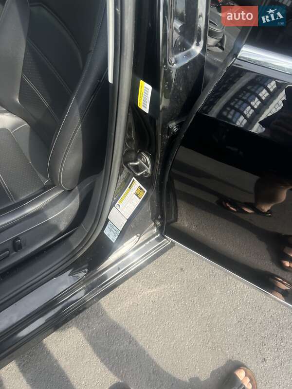 Седан Volkswagen Passat 2016 в Киеве