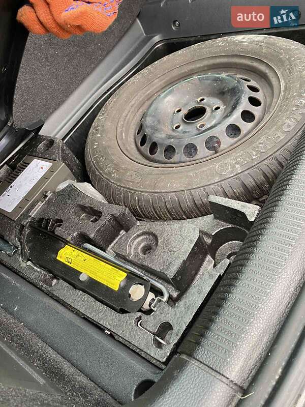 Универсал Volkswagen Passat 2007 в Новоукраинке