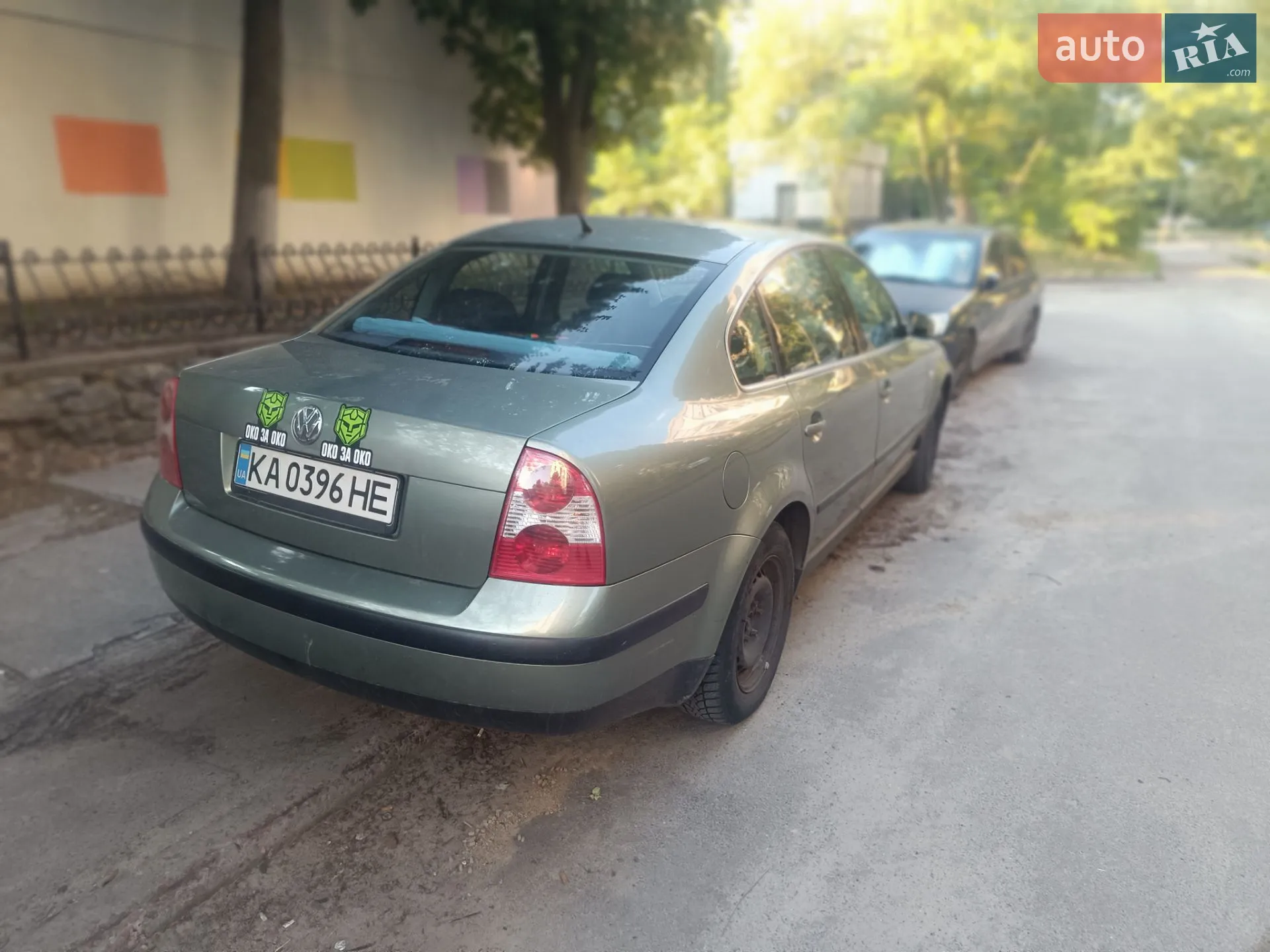 Volkswagen Passat 2001 VIN WVWZZZ3BZ2P062209 фото оголошення 2 з 8