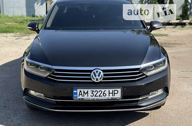 Седан Volkswagen Passat 2017 в Броварах