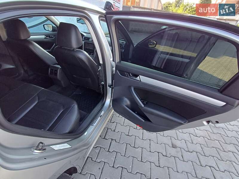 Седан Volkswagen Passat 2012 в Хмельницком фото 31 Седан Volkswagen Passat 2012 в Хмельницком