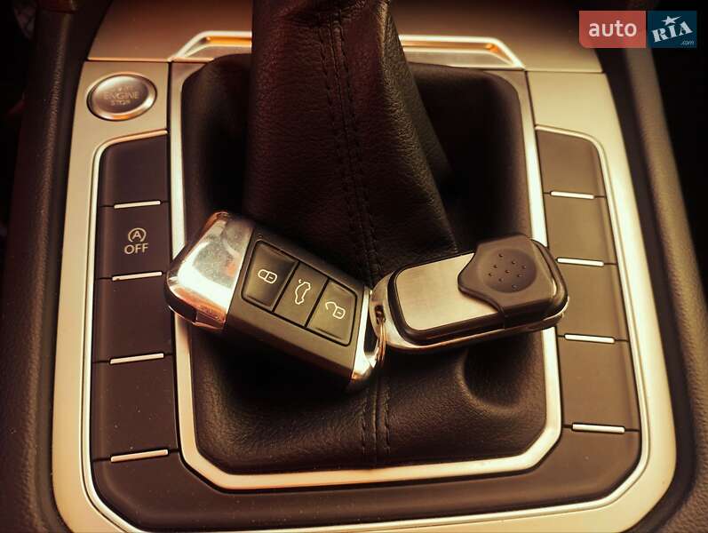 Седан Volkswagen Passat 2017 в Миколаєві