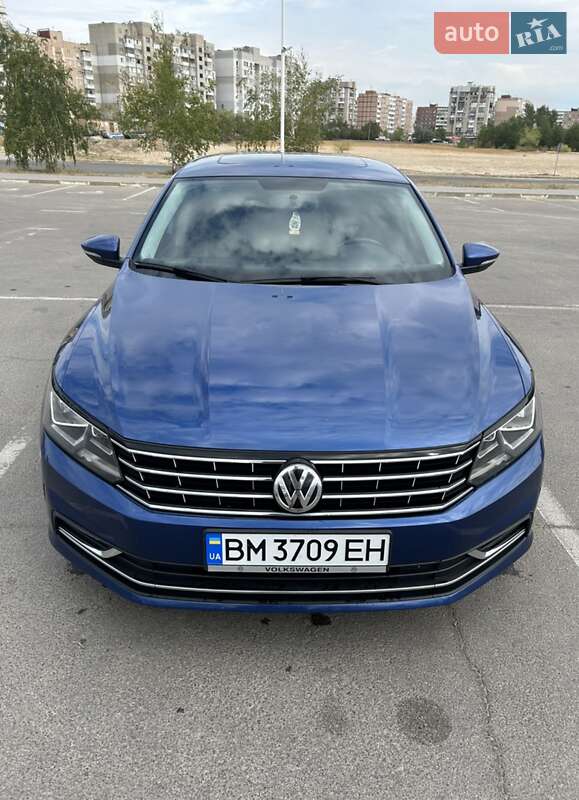 Седан Volkswagen Passat 2016 в Запорожье