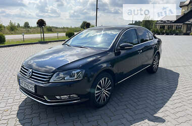 Седан Volkswagen Passat 2013 в Коломиї