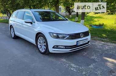 Универсал Volkswagen Passat 2016 в Волочиске