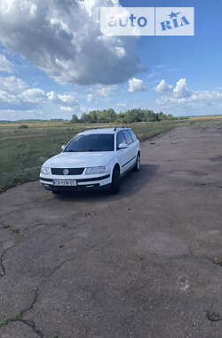 Універсал Volkswagen Passat 2000 в Сновську