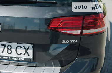 Универсал Volkswagen Passat 2017 в 