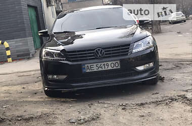 Седан Volkswagen Passat 2014 в Павлограді