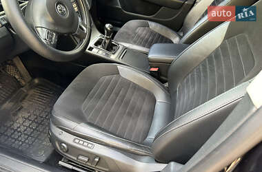 Универсал Volkswagen Passat 2013 в 