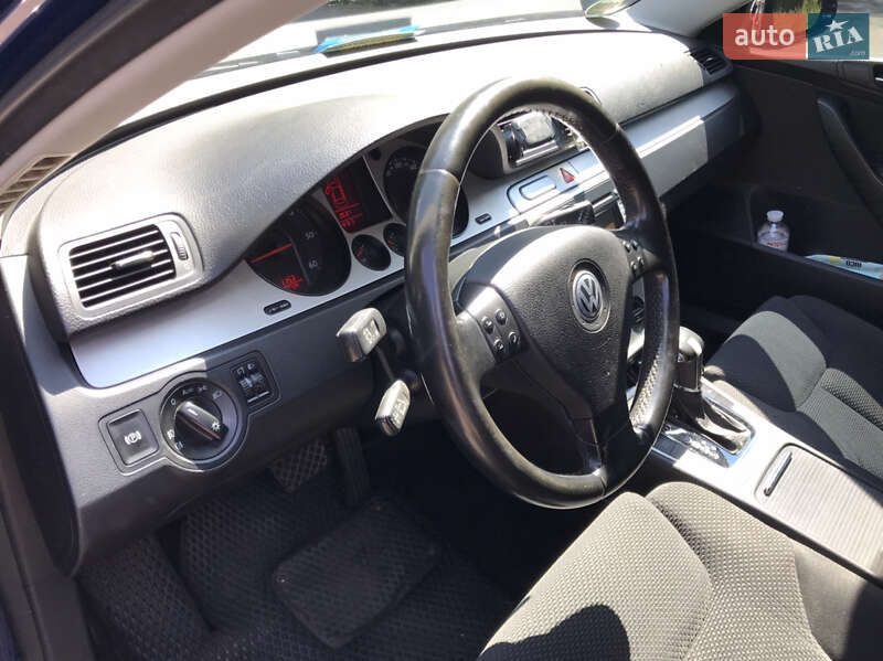 Универсал Volkswagen Passat 2007 в Ровно