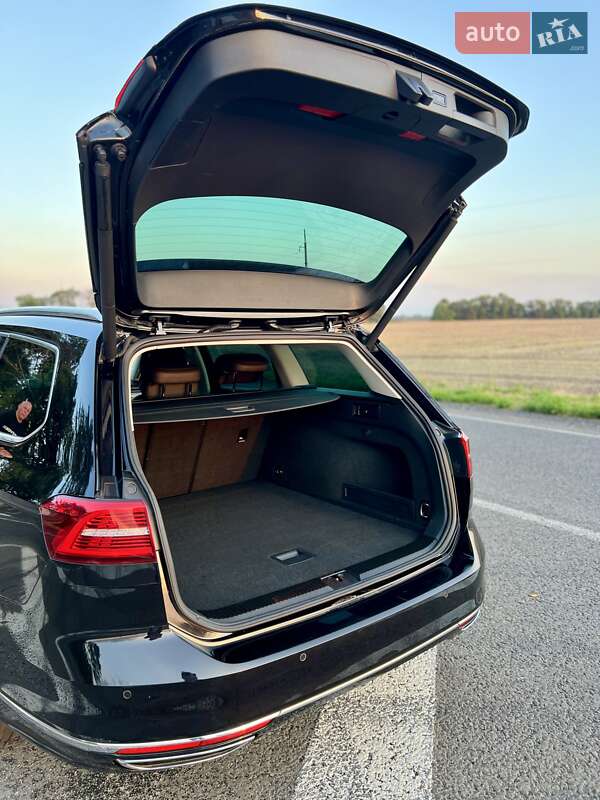 Універсал Volkswagen Passat 2016 в Черкасах
