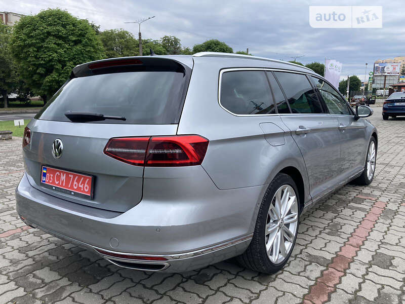 Универсал Volkswagen Passat 2017 в Львове
