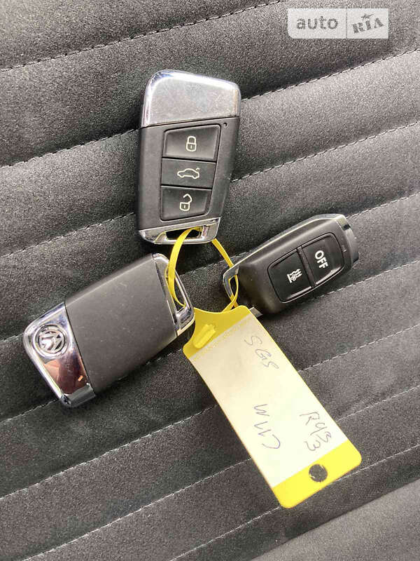 Универсал Volkswagen Passat 2017 в Львове