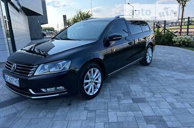 Универсал Volkswagen Passat 2013 в Луцке