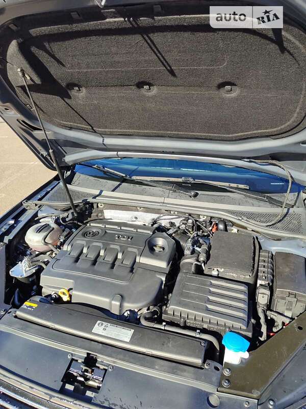 Седан Volkswagen Passat 2017 в Коцюбинском фото 20 Седан Volkswagen Passat 2017 в Коцюбинском