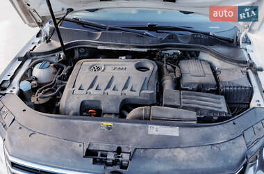 Универсал Volkswagen Passat 2013 в 