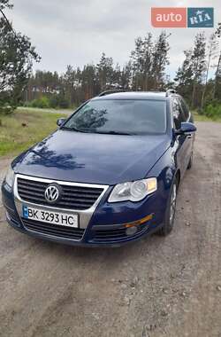 Універсал Volkswagen Passat 2006 в Костопілі