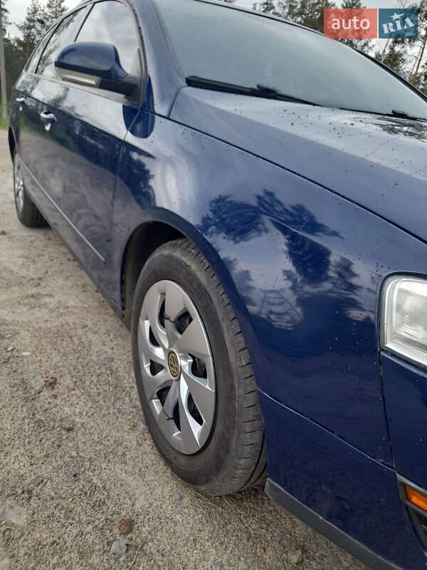 Универсал Volkswagen Passat 2006 в Костополе