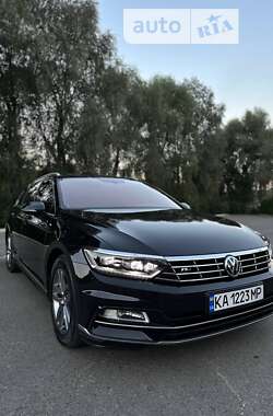 Универсал Volkswagen Passat 2018 в Киеве