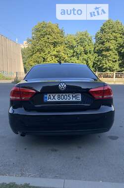 Седан Volkswagen Passat 2014 в Харькове