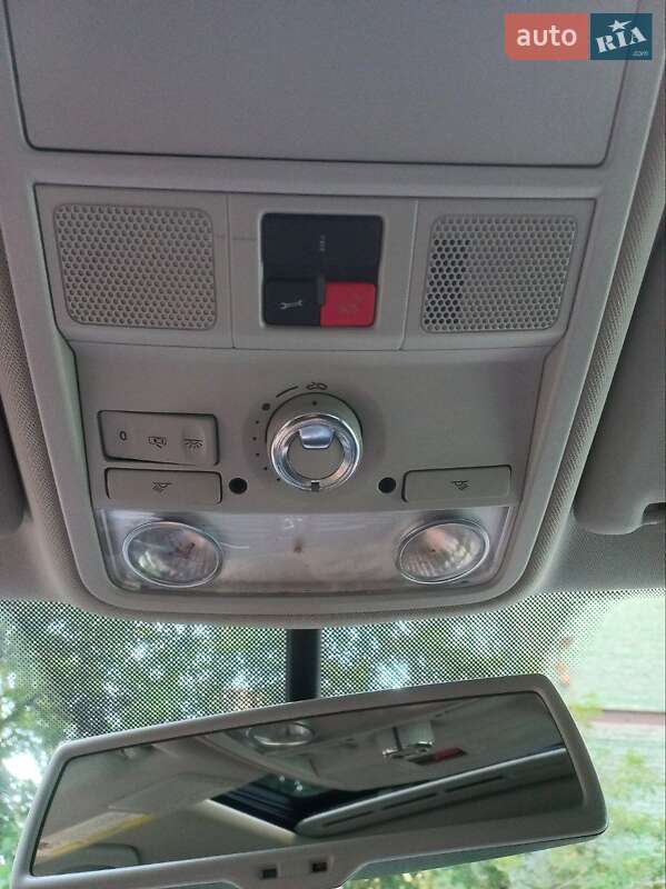 Седан Volkswagen Passat 2013 в Киеве фото 2 Седан Volkswagen Passat 2013 в Киеве