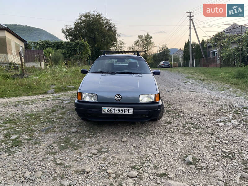 Седан Volkswagen Passat 1988 в Ужгороде фото 31 Седан Volkswagen Passat 1988 в Ужгороде