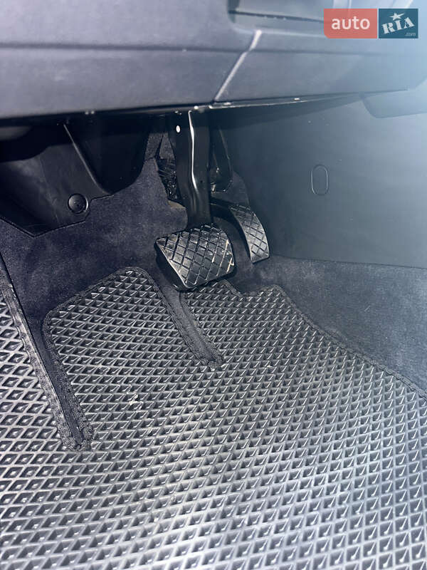 Універсал Volkswagen Passat 2015 в Калуші