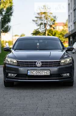 Седан Volkswagen Passat 2016 в Львові