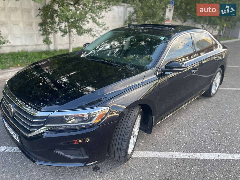 Седан Volkswagen Passat 2020 в Киеве