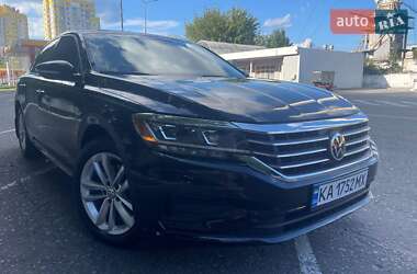 Седан Volkswagen Passat 2020 в Києві