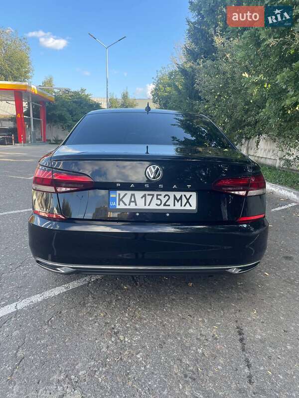 Седан Volkswagen Passat 2020 в Киеве