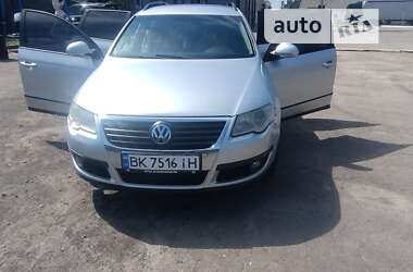 Универсал Volkswagen Passat 2007 в Демидовке