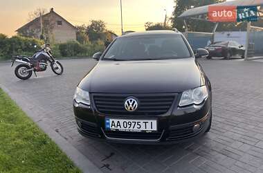 Универсал Volkswagen Passat 2010 в 