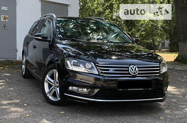 Универсал Volkswagen Passat 2013 в Харькове