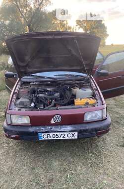 Седан Volkswagen Passat 1991 в Козелеці